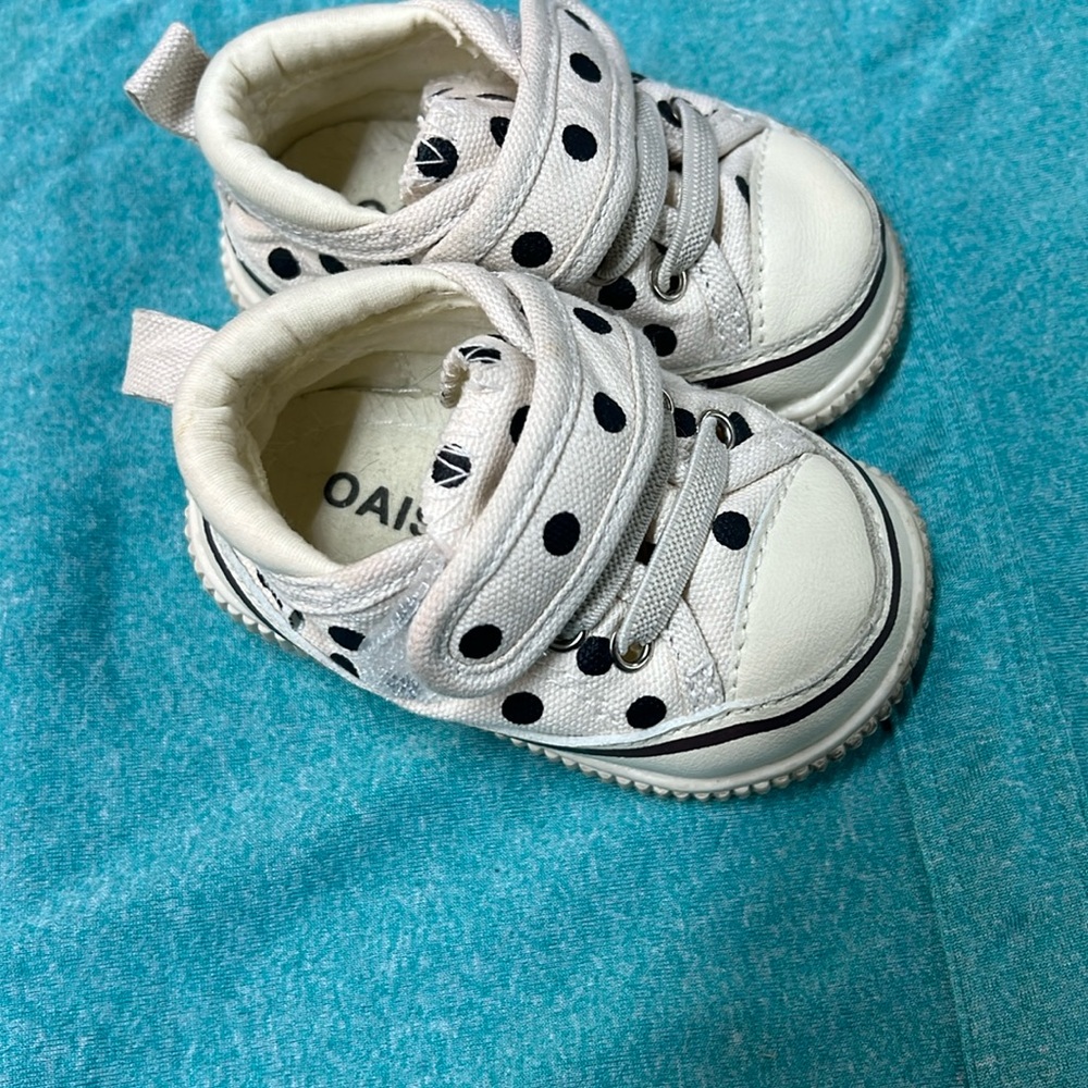 Oaisnit baby shoes size 3